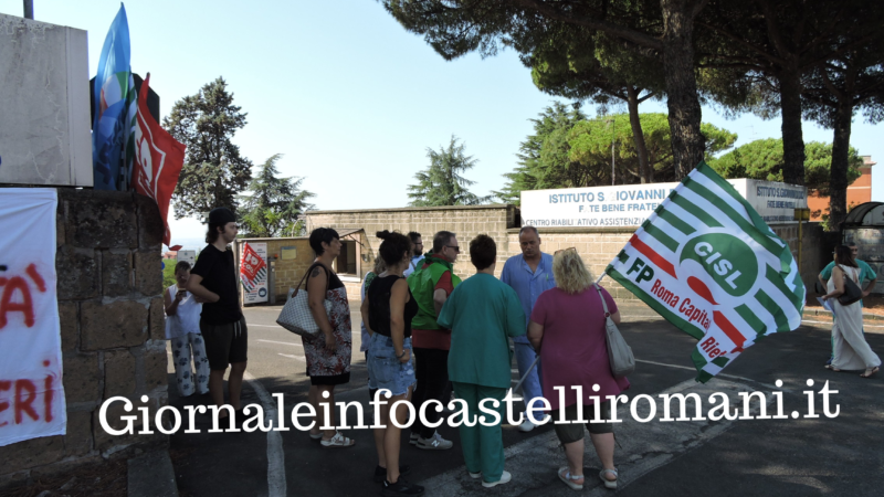 Genzano, presidio di protesta degli operatori socio sanitari e sindacati davanti alla Clinica Fate Bene Fratelli