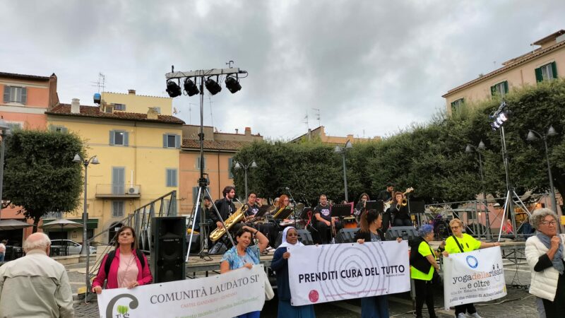 Albano – Castel Gandolfo, molta partecipazione alla quarta edizione del “Cammino per la Terra”