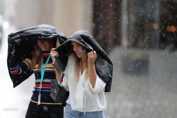 Pioggia, freddo e neve in arrivo sull’Italia: le previsioni meteo