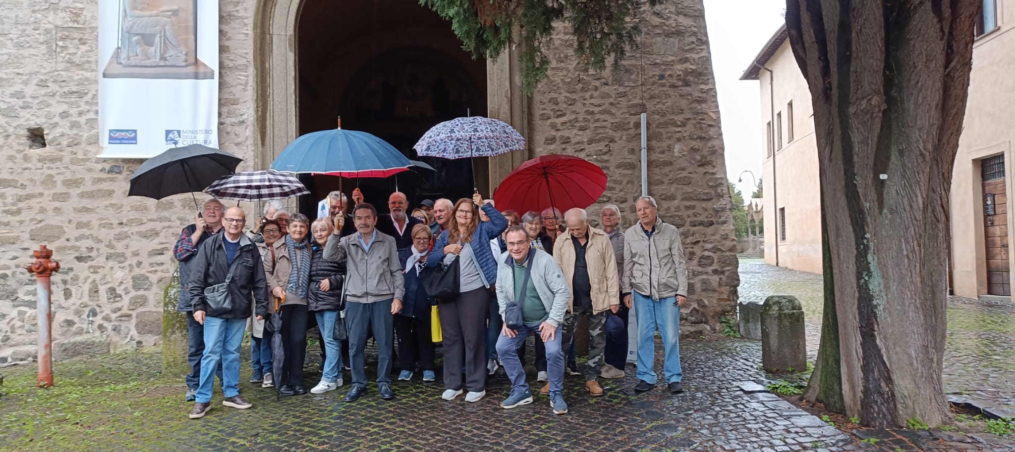 Frattocchie (Marino), visita guidata all’Abbazia di San Nilo a Grottaferrata: un successo nonostante il maltempo