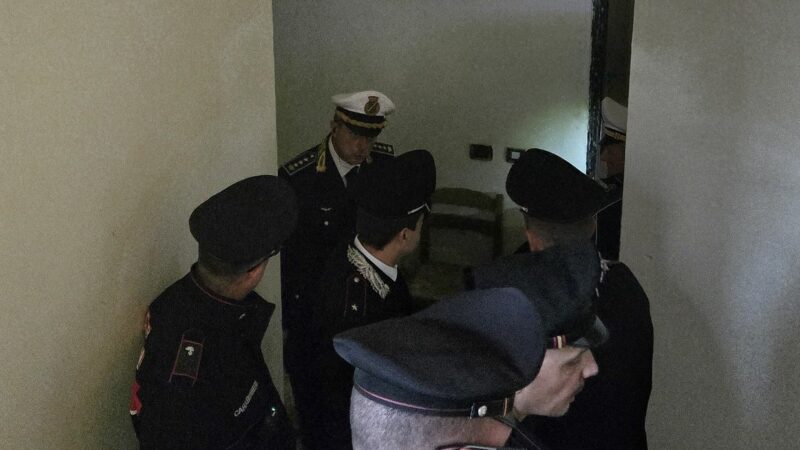 Ciampino, assegnato e posto nella disponibilità dell’avente diritto l’immobile ATER liberato dai Carabinieri e dalla Polizia Locale di Ciampino in via Lisbona