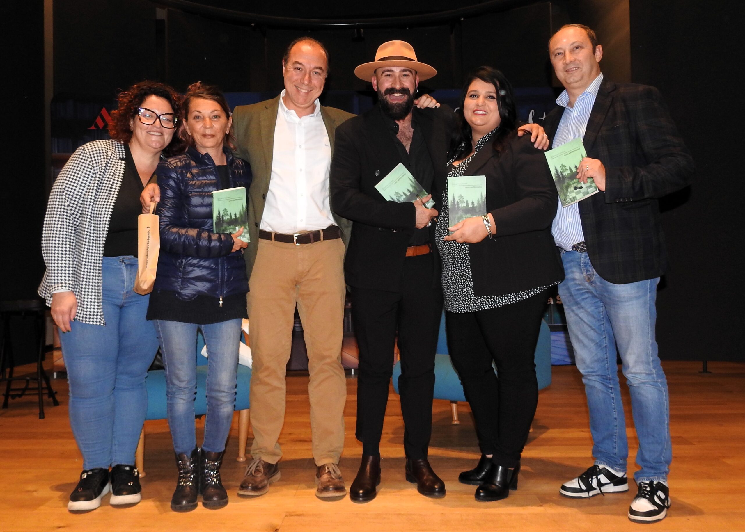 Velletri, grande partecipazione ieri sera alla presentazione del Libro di Roberto Candidi alla Casa delle Culture: “Una Settimana” il titolo della sua seconda opera letteraria