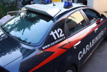 Roma, genitori denunciano maltrattamenti del figlio, arrestato 43enne