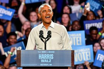 Obama e il rap per Kamala Harris sulle note di Eminem: “Sono nervoso”