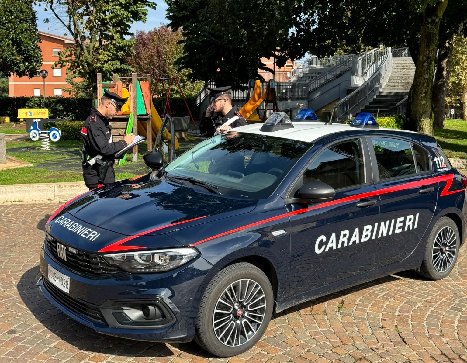 Lariano, Carabinieri arrestano una donna 38enne, gravemente indiziata di furti e di una tentata rapina