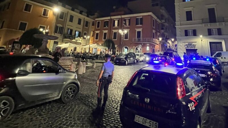 Velletri, Controlli straordinari dei Carabinieri nel centro storico