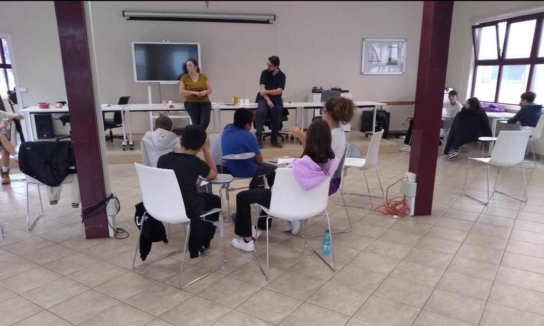 Colonna, studenti della Scuola Gulluni in Biblioteca dove si mettono “In Gioco”