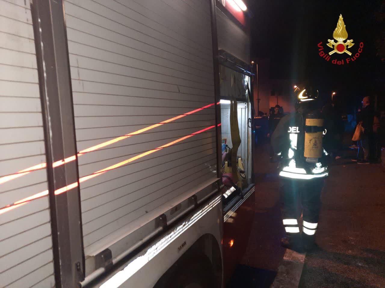 Palestrina, incendio in una casa ieri sera: evacuate 5 persone – due intossicati gravi