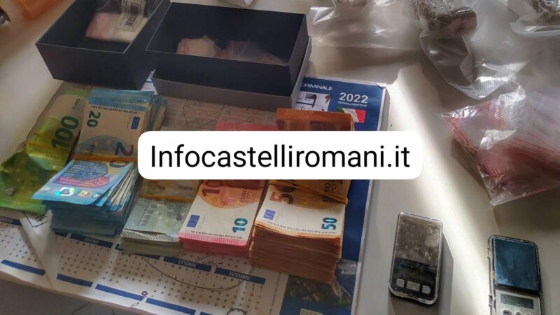 Ciampino – Marino, volante di servizio della Polizia di Stato, scopre e arresta durante un controllo due insospettabili spacciatori. Trovati due kg di droga e 10mila euro a casa 