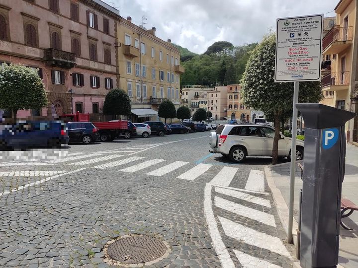 Monte Compatri, rifacimento strisce blu in centro: i divieti per la giornata di mercoledì 20 novembre