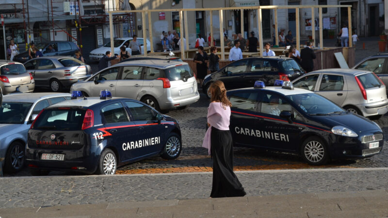 Ariccia, arrestati dai Carabinieri due stalker – da tempo minacciavano una donna del posto