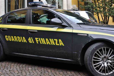 Velletri e Latina, la Guardia di Finanza di Roma smantella due ‘diplomifici’